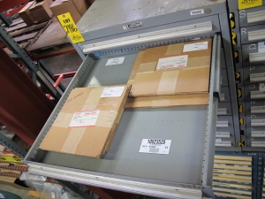 STANLEY VIDMAR HEAVY DUTY 9-DRAWER PARTS CABINET W/ CONTENTS (W-50) LOADING & HANDLING FEE $25-